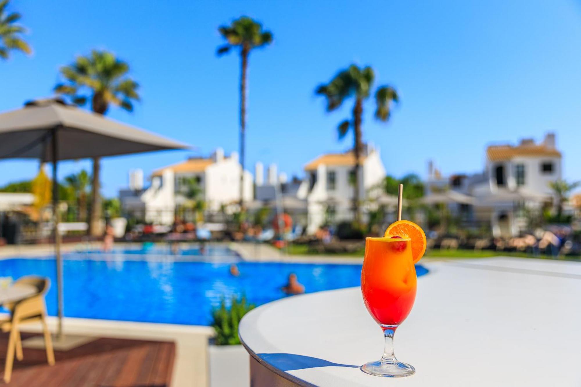 Apartamentos Honorio - Pool And Garden วิลาโมรา ภายนอก รูปภาพ